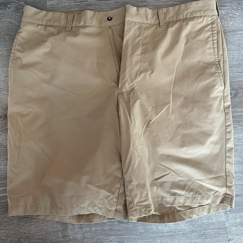 Men's Tan Shorts
